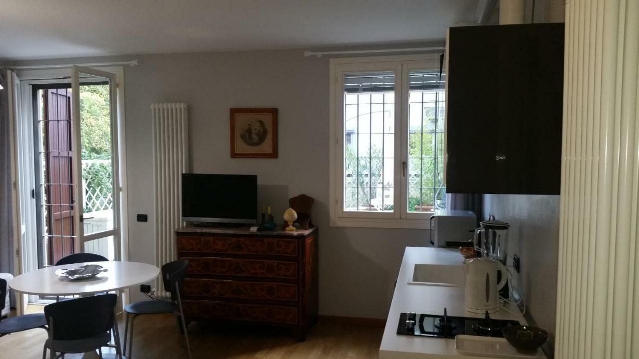 Il Giardinetto - Smart Working - Airport - Private Parking - Private Garden - Ducati - Philip Morris Apartment Bologna Bagian luar foto